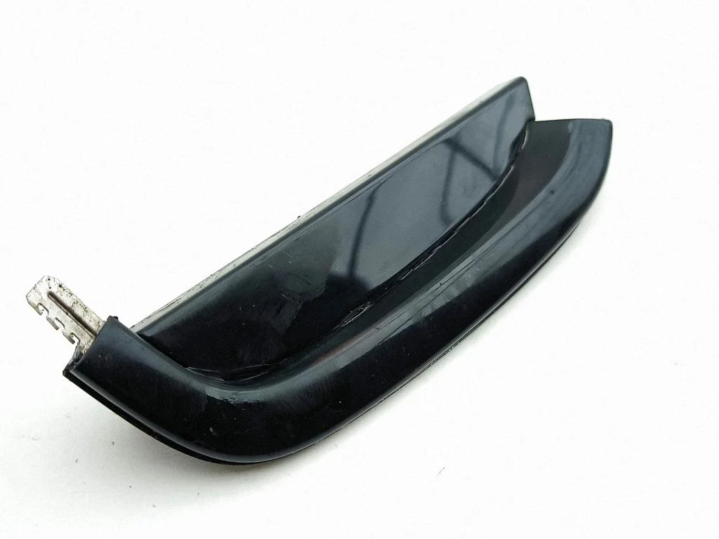 Rear door trim (molding) – Maserati Ghibli (2013-)