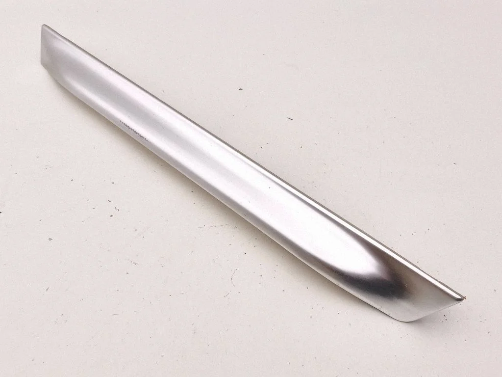 Rear door trim (molding) 4Z7853969D