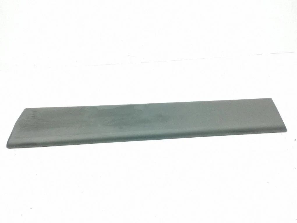 Tagaukse liist (mold) – Renault Trafic II (X83) (2001-2014)