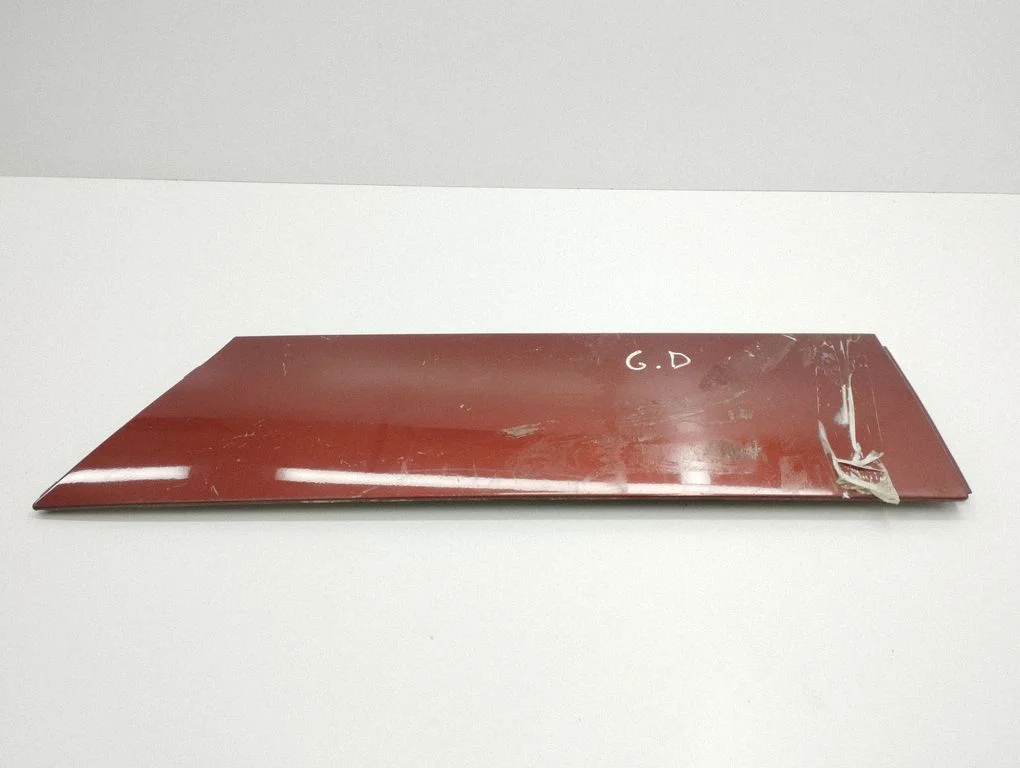 Rear door trim (molding) – right
