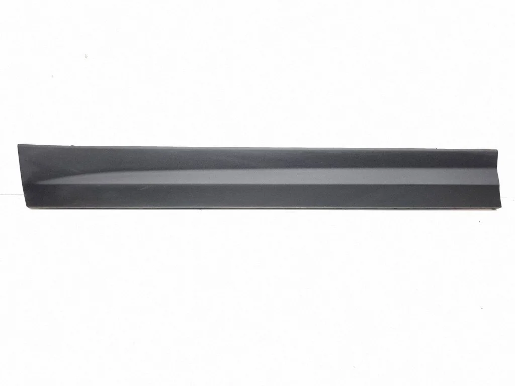 Front door trim (molding) R2KBR20849A