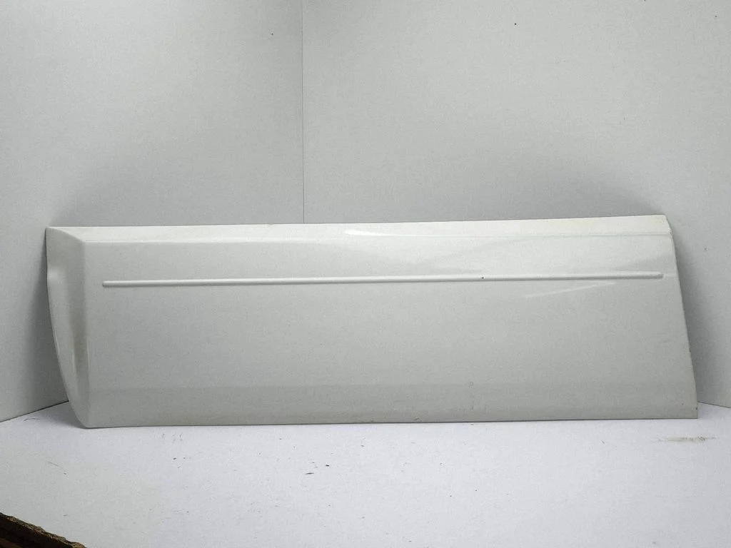 Front door trim (molding) – left