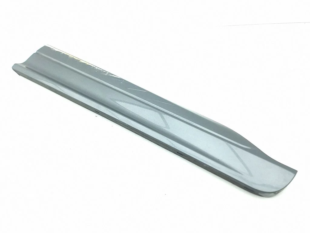 Front door trim (molding) LV4BS20848C