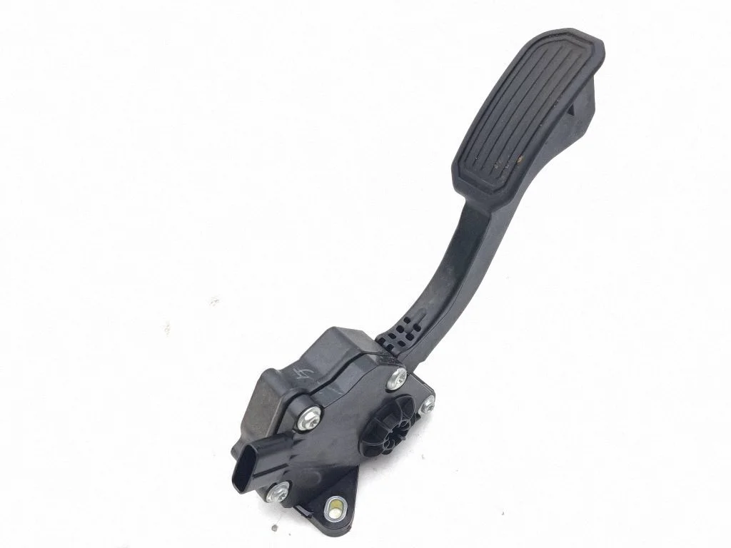 Accelerator throttle pedal 7811012050