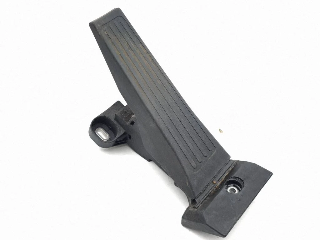 Accelerator throttle pedal – Hyundai Tucson TL (2015-)