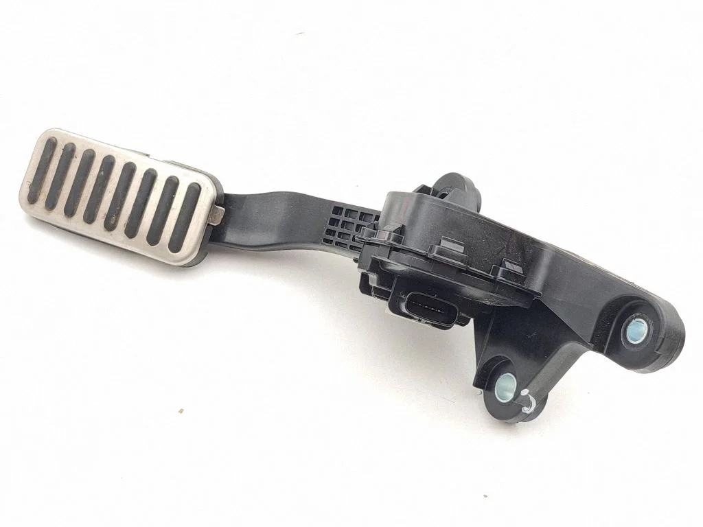 Accelerator throttle pedal – KIA Niro (2022-)