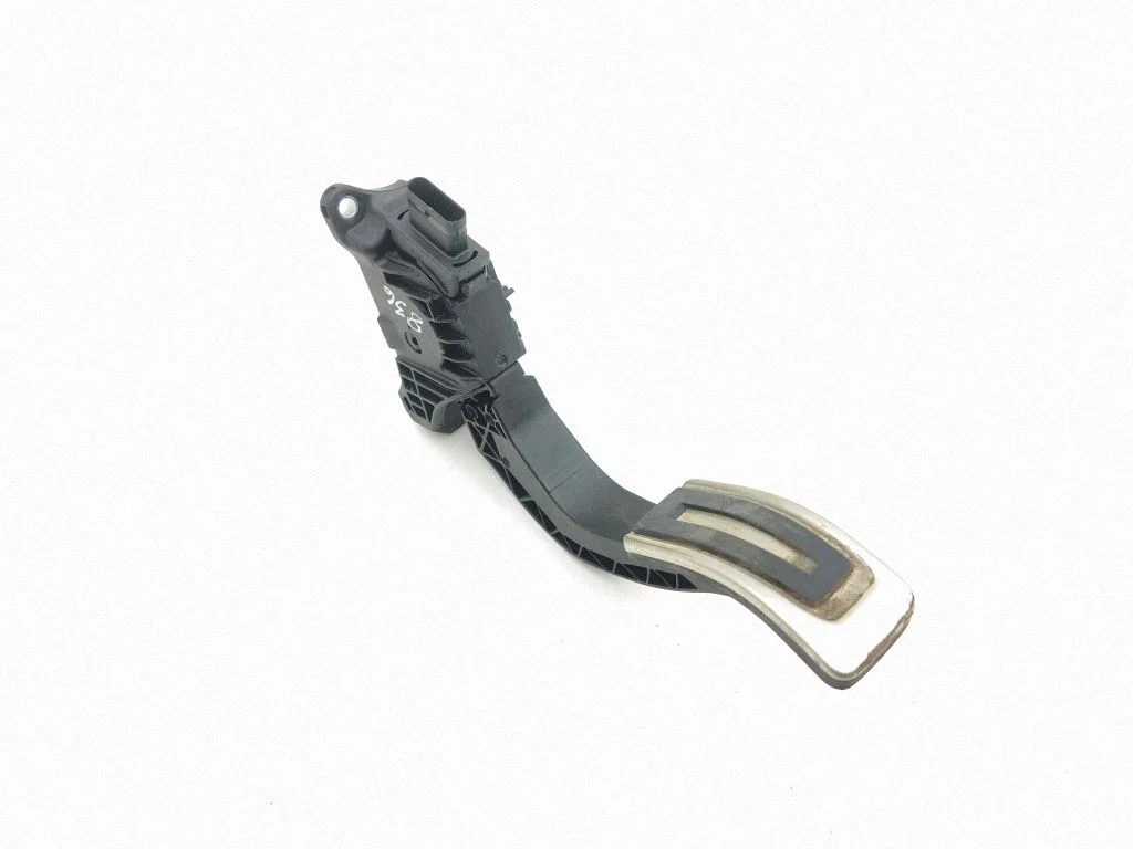 Accelerator throttle pedal 8W1723523A