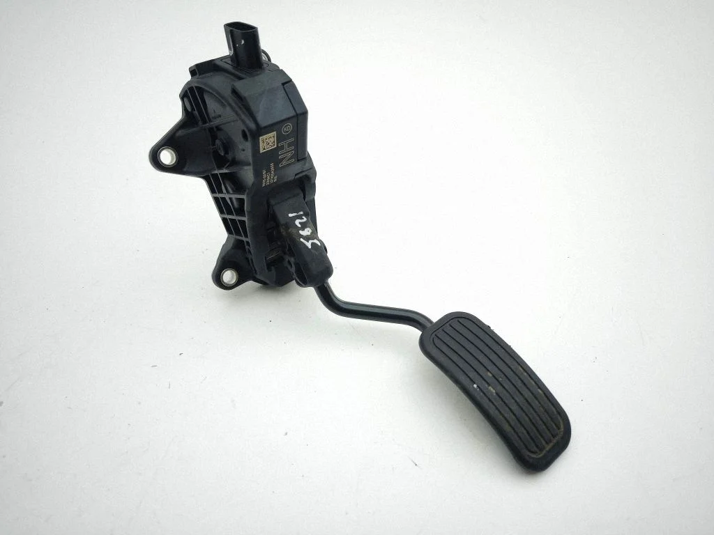 Accelerator throttle pedal 7811002191