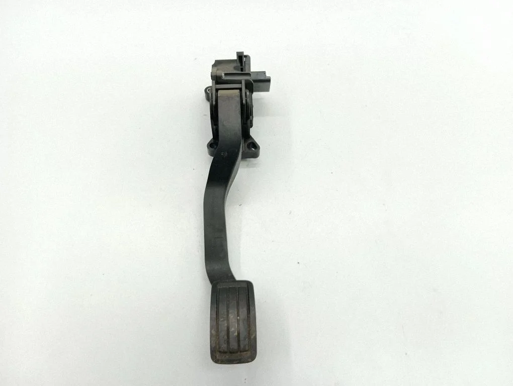 Accelerator throttle pedal – Citroen C4 Grand Picasso (2013-2018)