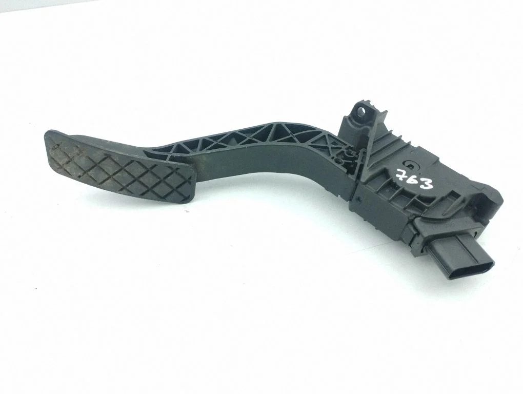 Accelerator throttle pedal 5Q2723503D