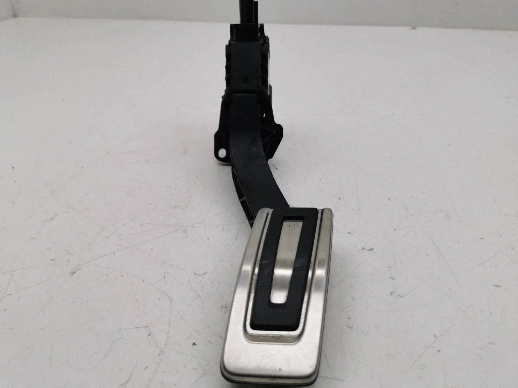 Accelerator throttle pedal – Audi A3 8Y (2020-)