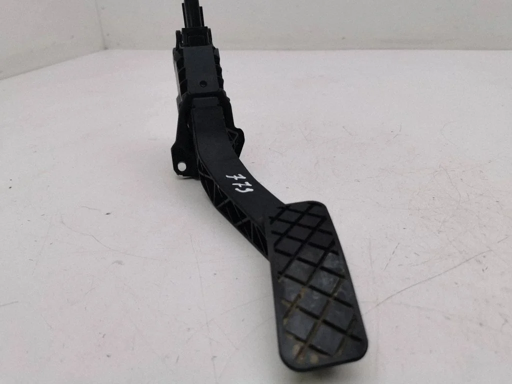 Accelerator throttle pedal – Audi RS Q3 (2019-)