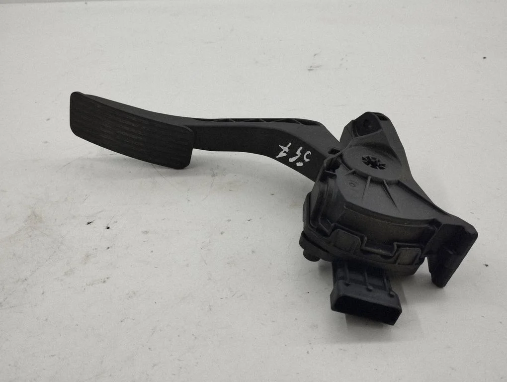 Accelerator throttle pedal 6PV00976519