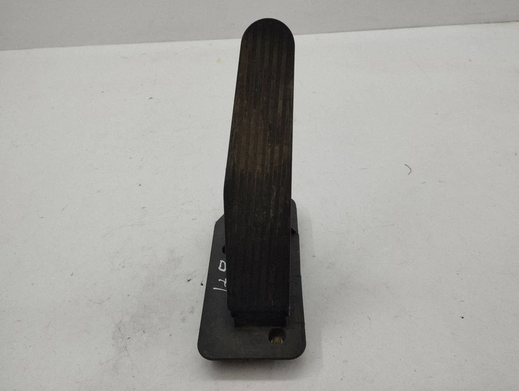 Accelerator throttle pedal 0290752285