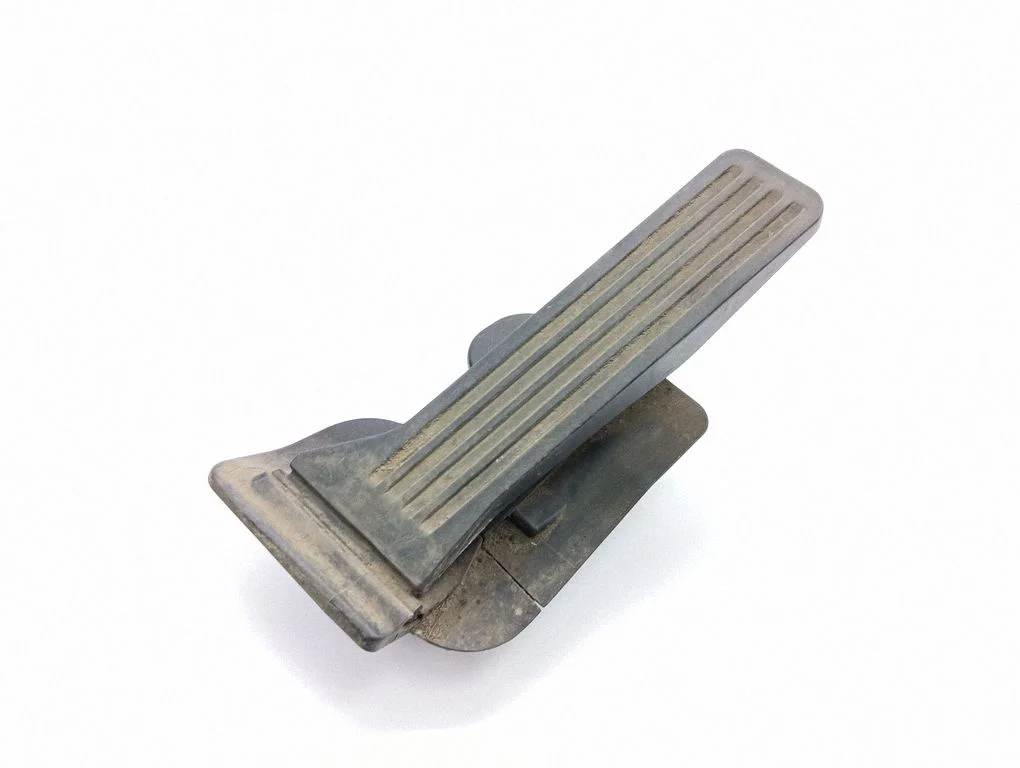 Akseleratora pedālis GHP941600