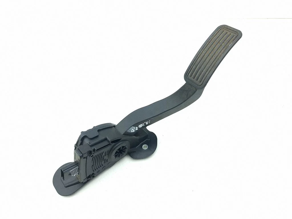 Accelerator throttle pedal BE5C9F836AA