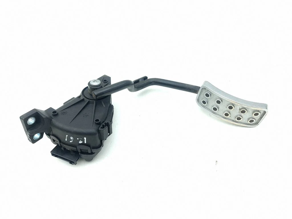 Accelerator throttle pedal 3W2721503A
