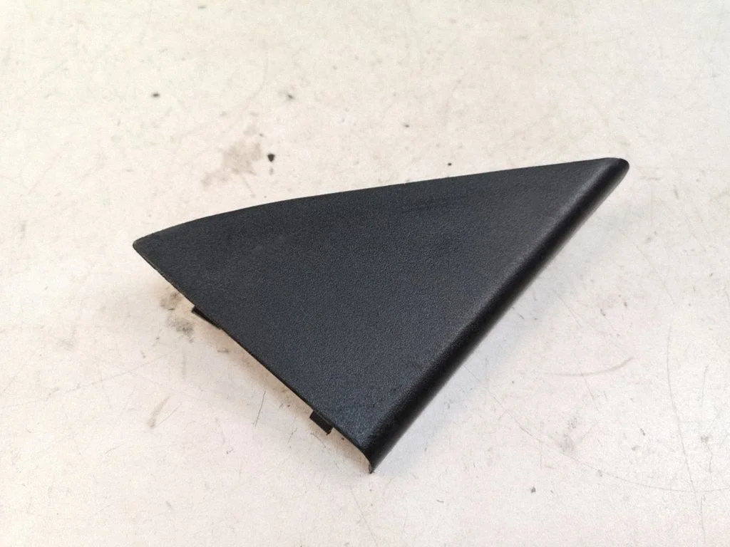 Plastic wing mirror trim cover 876601F010