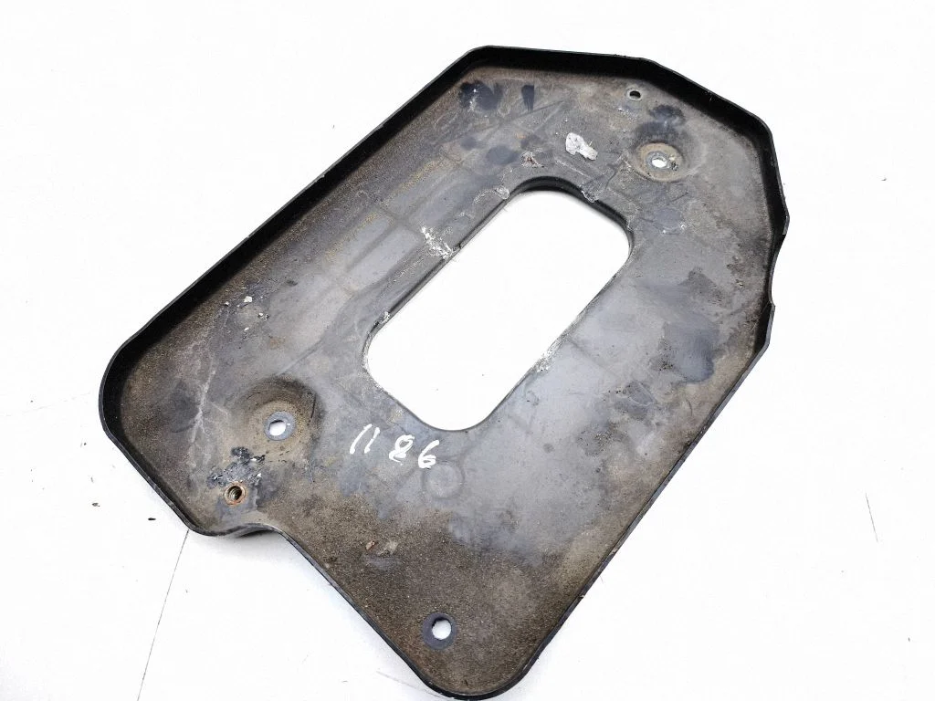 Battery tray