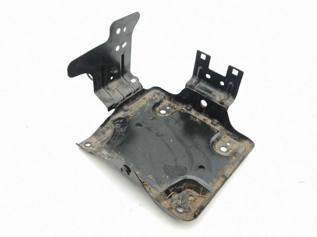 Battery tray