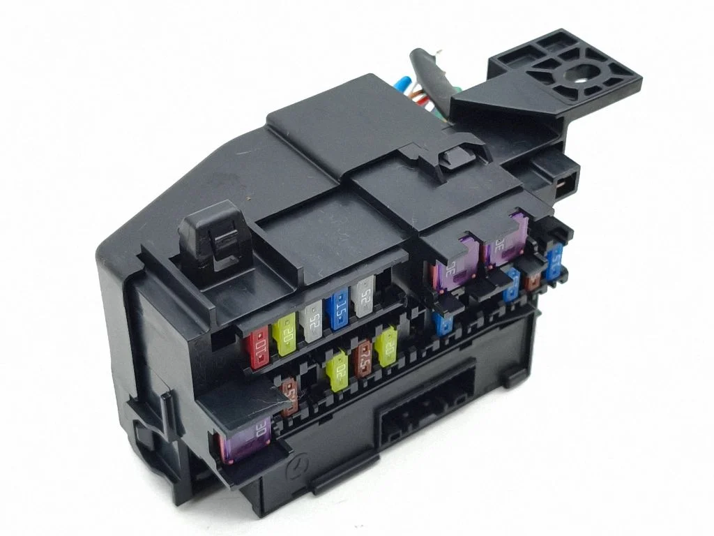 Drošinātāju bloks KD45675U103