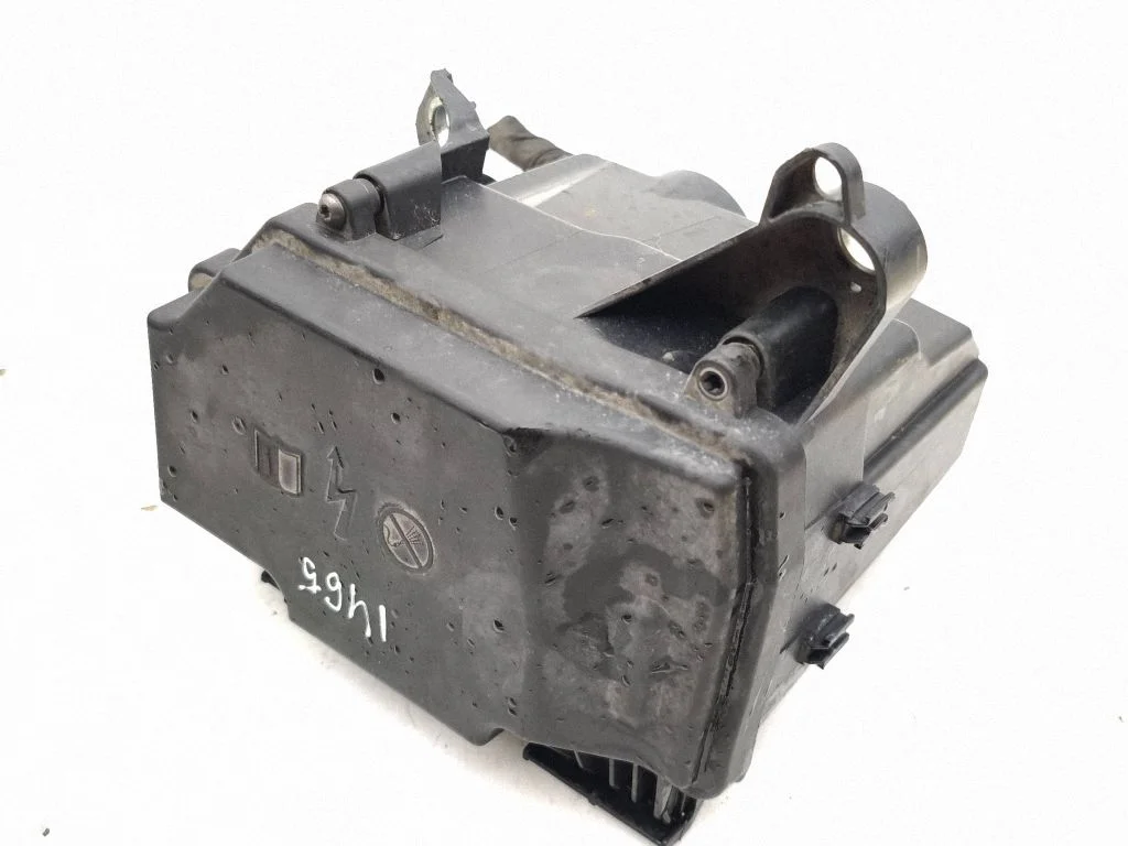 Fuse module – Mercedes-Benz GLC-Class C253 (2016-)