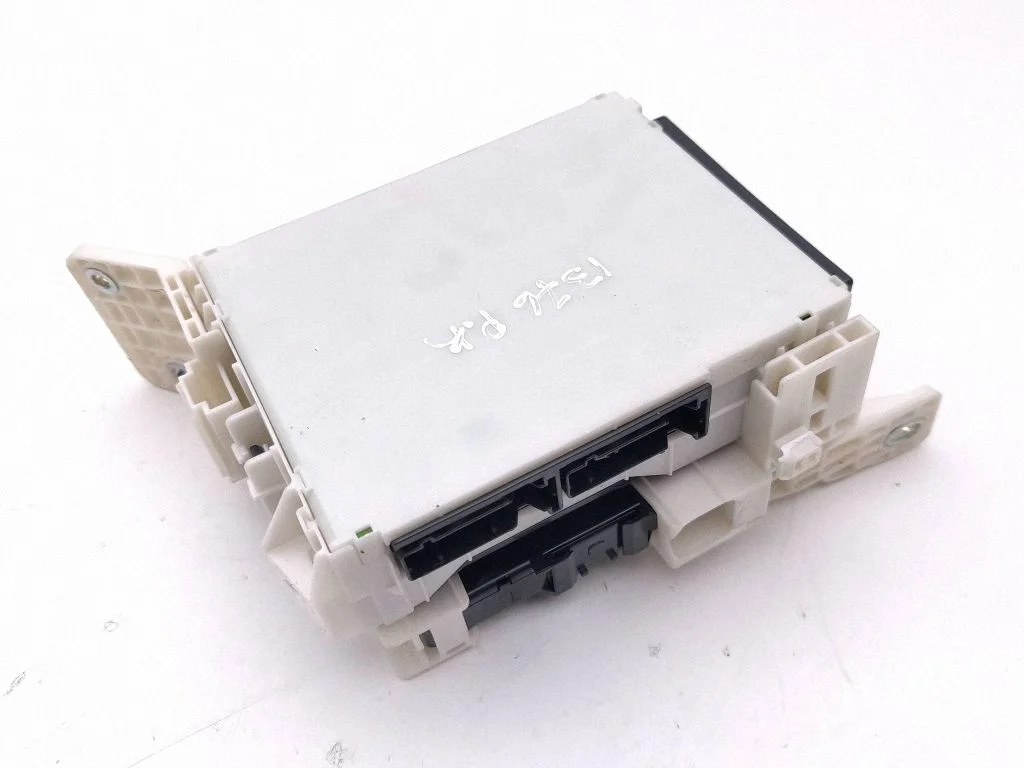 Drošinātāju bloks – priekšējā kreisā