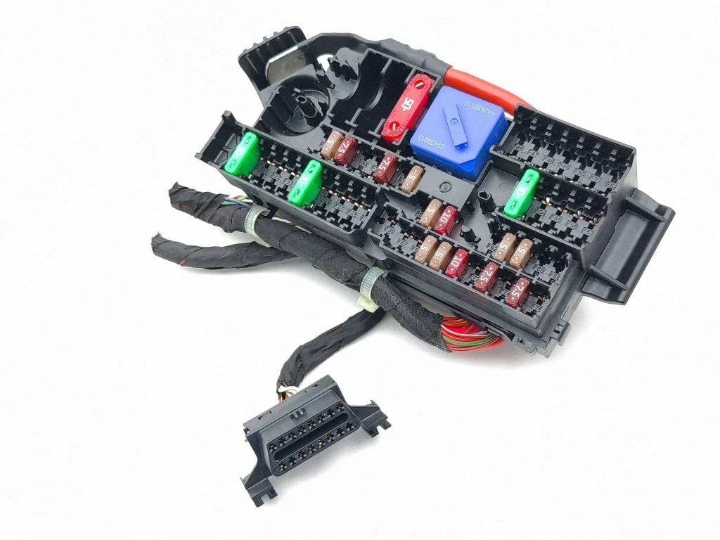 Drošinātāju bloks 8720724