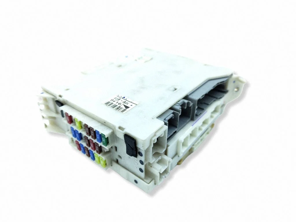 Drošinātāju bloks 8273053020