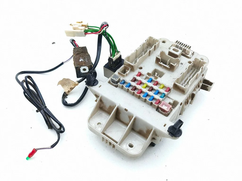 Drošinātāju bloks T0023YZ
