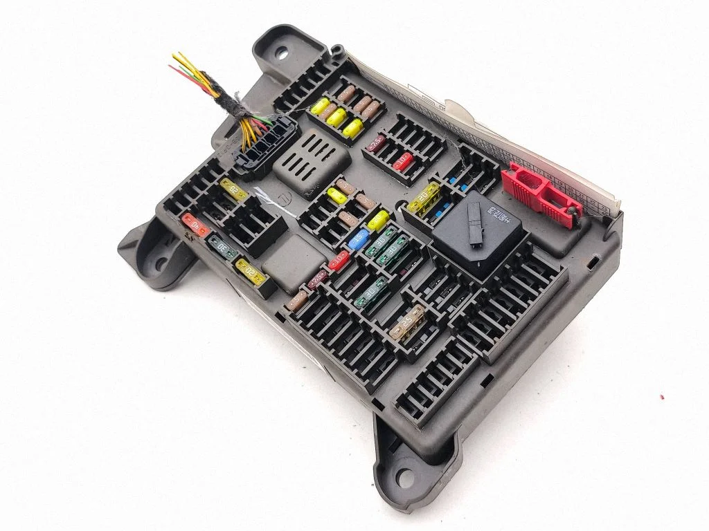 Fuse module – BMW X5 E70 (2006-2013)