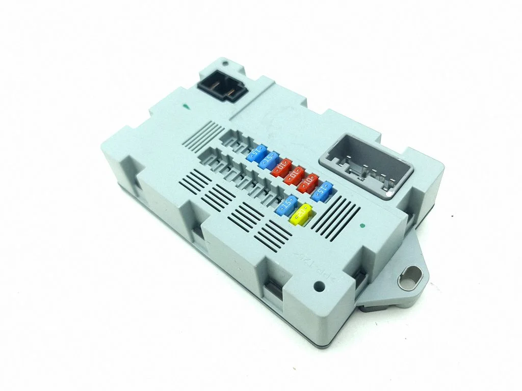 Drošinātāju bloks – Jaguar XE (2015-)