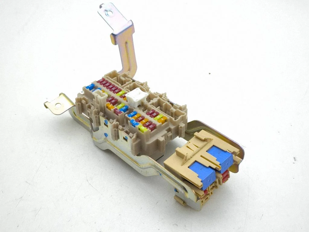 Fuse module – Nissan Navara D23 (2015-)