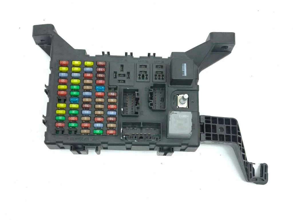 Fuse module 4X4314A073AD
