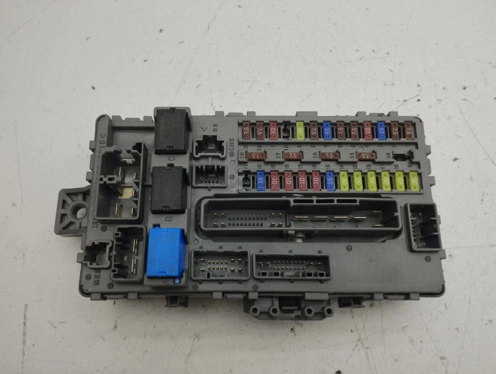 Drošinātāju bloks TL4S011GT