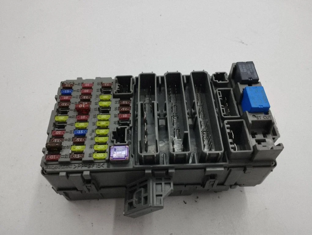 Drošinātāju bloks 52575LM