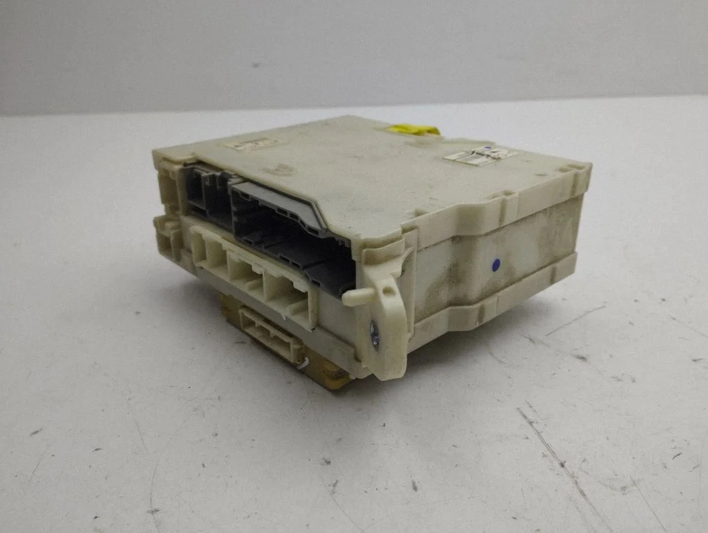 Fuse module 8273030620