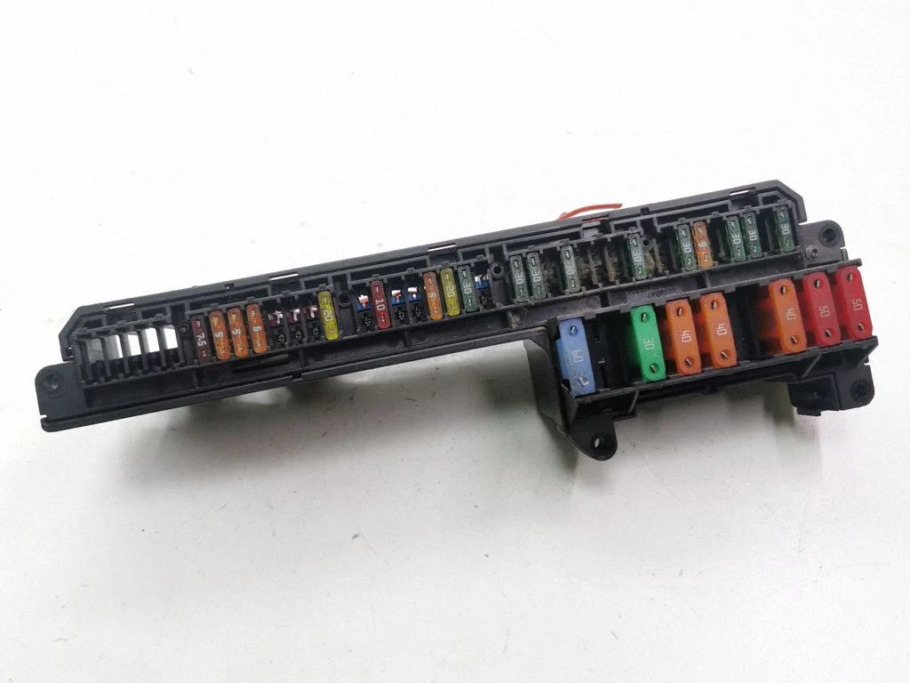 Fuse module 6957330