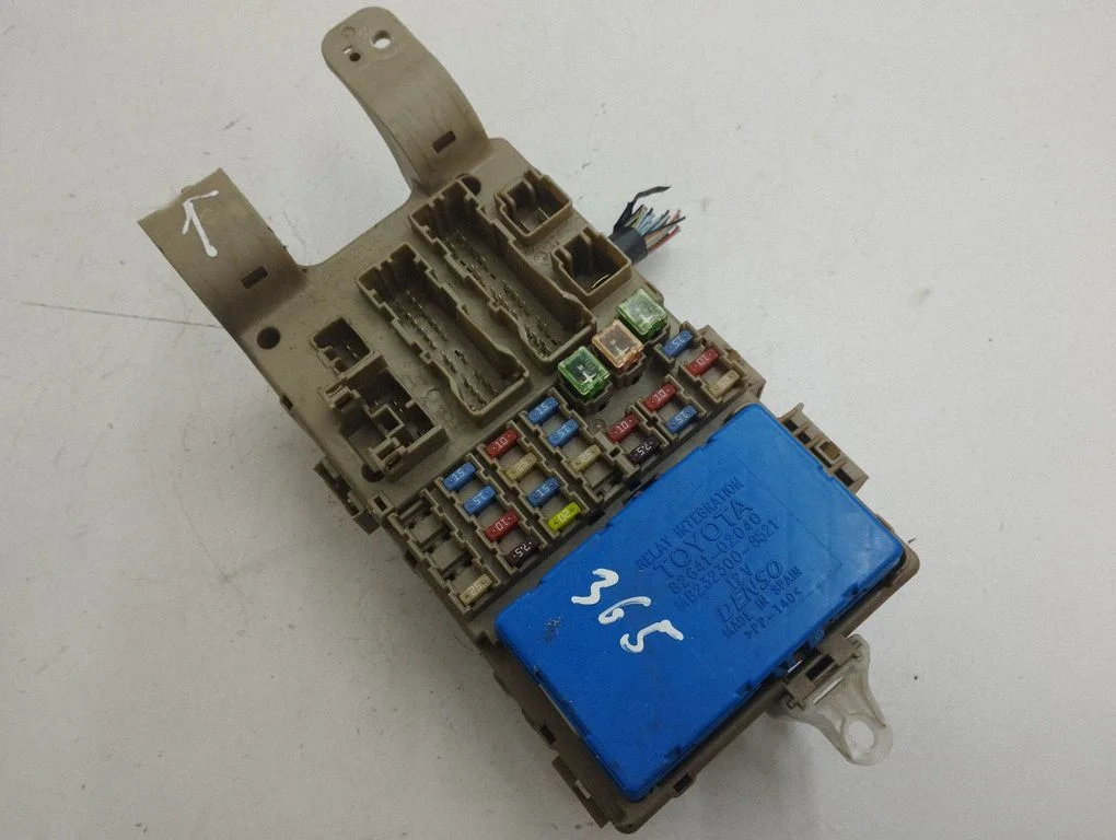 Drošinātāju bloks 8264102040