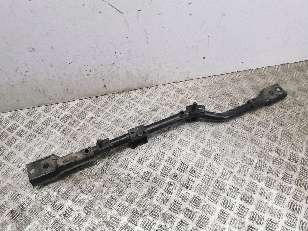 Battery bracket