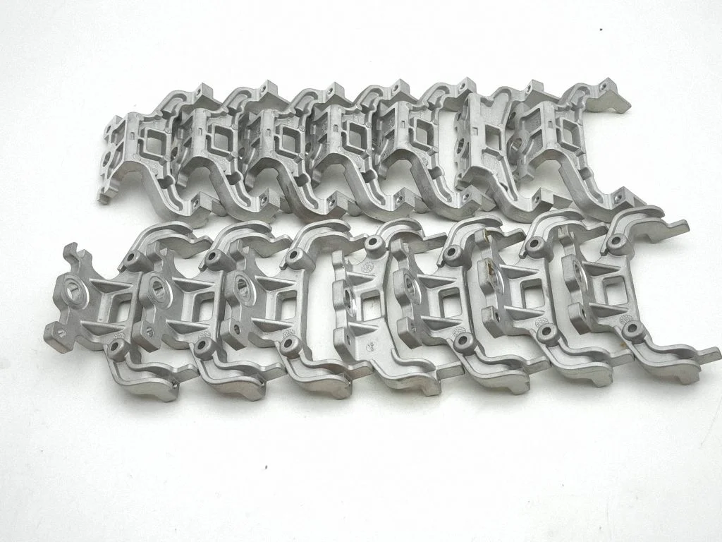 Battery bracket LX6810C674EA