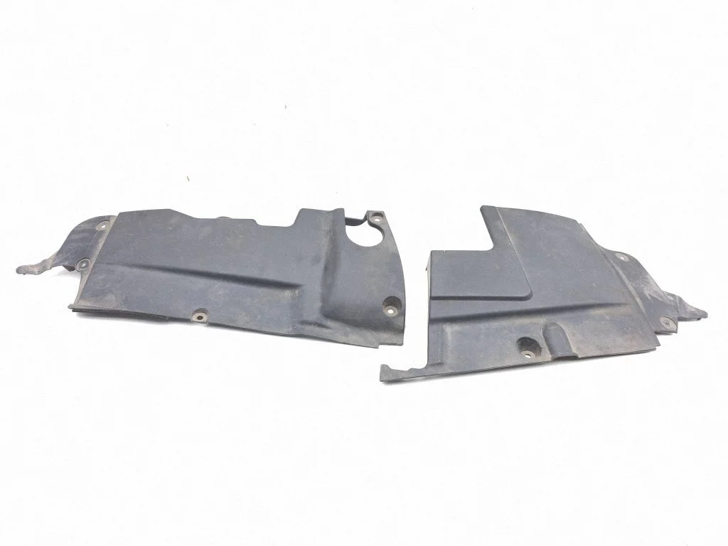 Other engine bay part – Lexus IS 220D-250-350 (2006-2013)