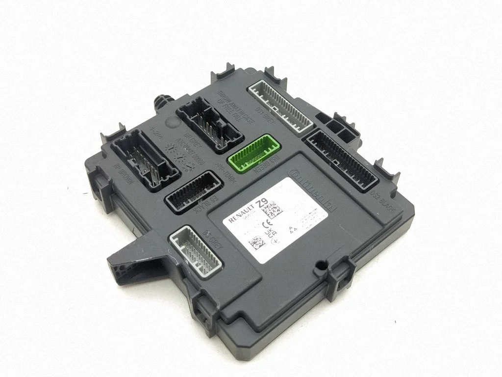 Comfort/convenience module 284B29663R – Renault Megane IV (2016-)