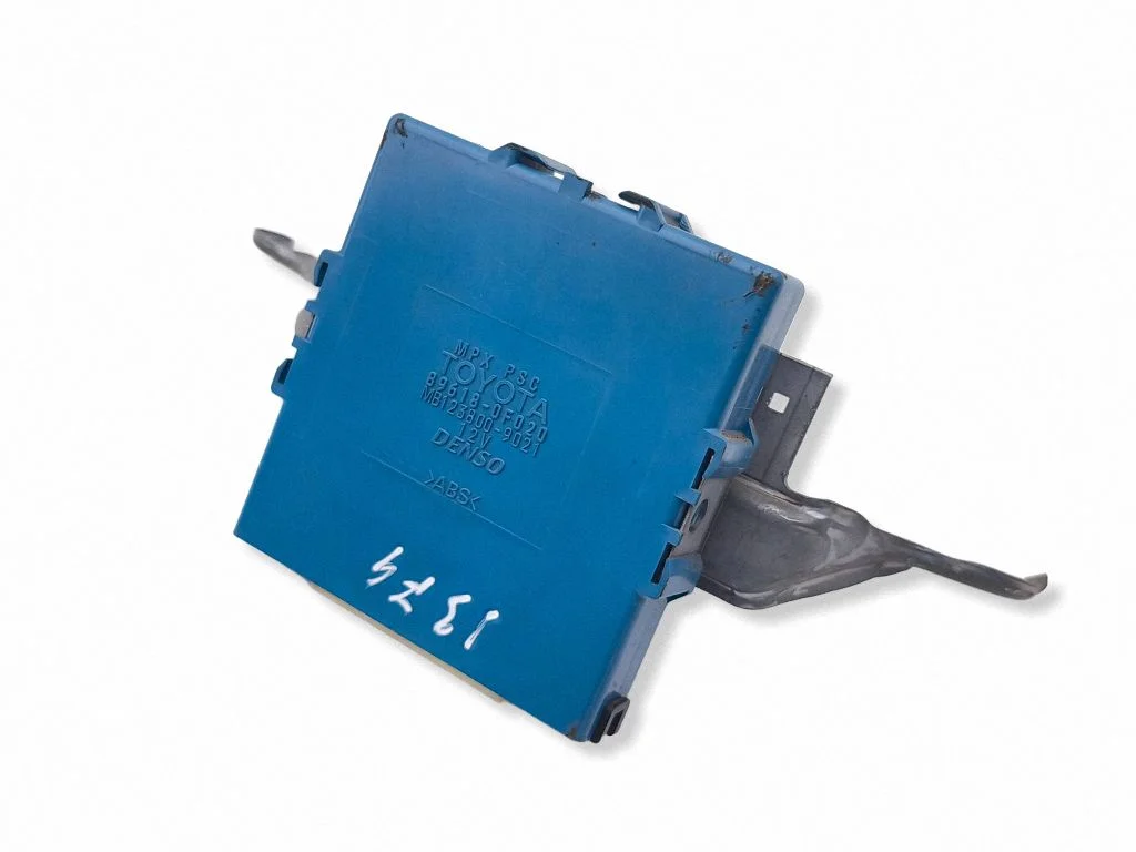 Comfort/convenience module – Toyota Corolla Verso AR10 (2004-2009)