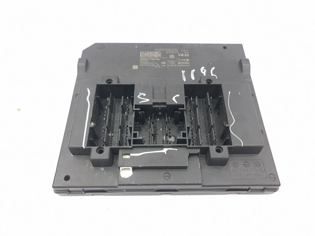Mugavusmoodul 5Q0937084EB