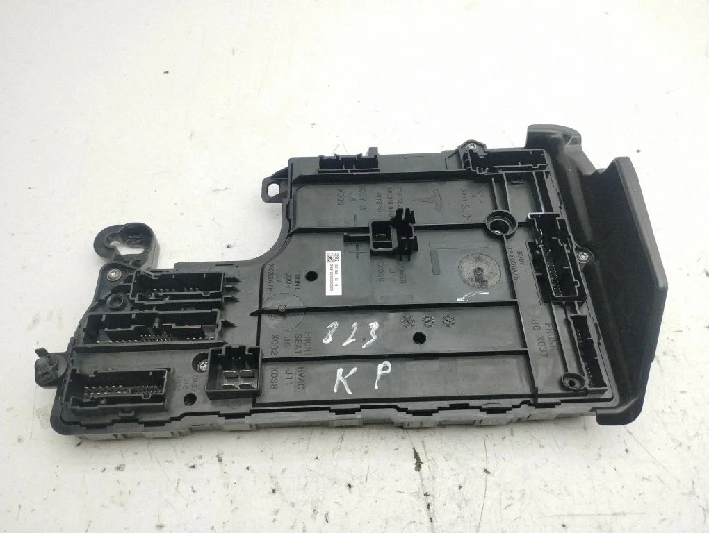 Comfort/convenience module 156745502D
