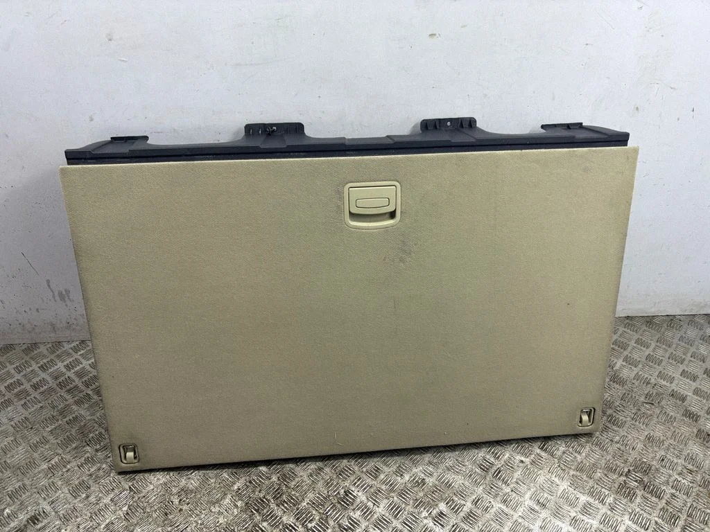 Glove box in trunk – Hyundai Santa Fe (2006-2012)