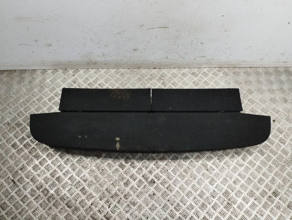 Glove box in trunk 649930F010