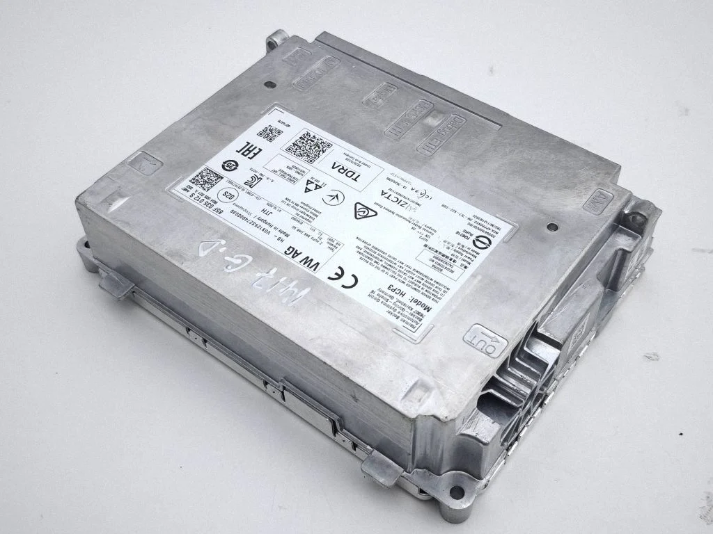 Radio/CD/DVD atskaņotājs/navigācija 85F035012S