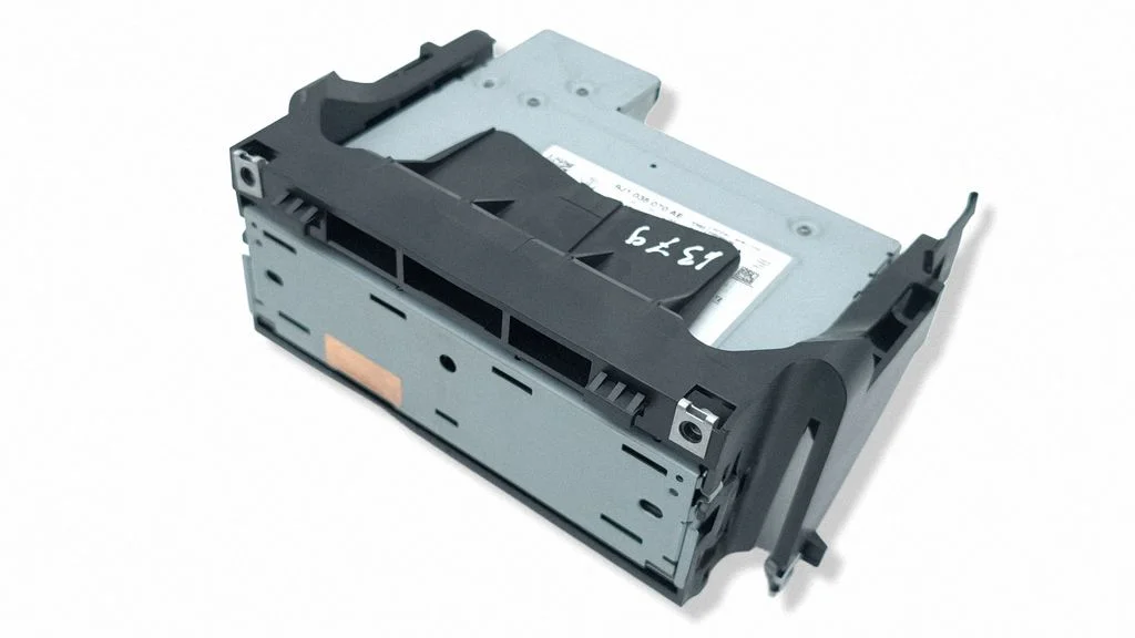 Radio/CD/DVD atskaņotājs/navigācija 9J1035070AE